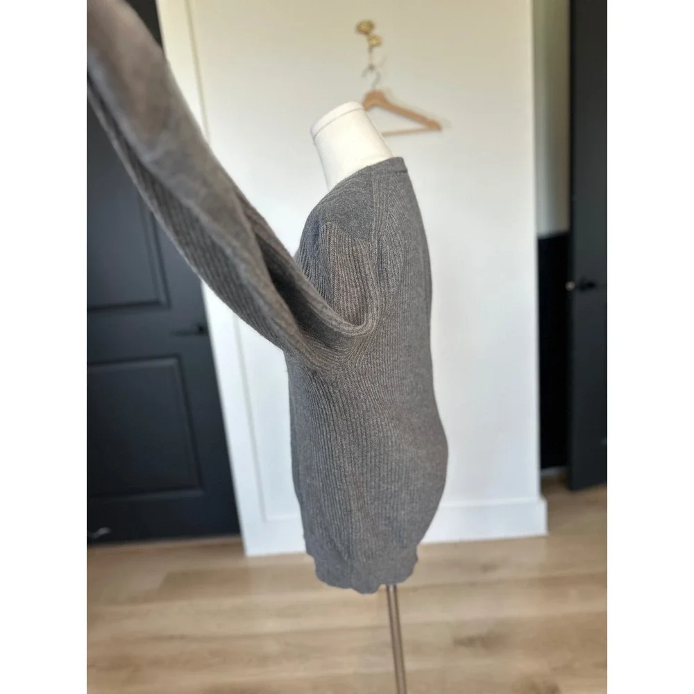 Banana Republic Men's M Gray Wool Blend Ribbed Elbow Patch Crewneck Sweater